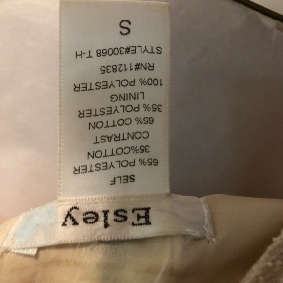 White long sleeve top - Picture 4 of 4